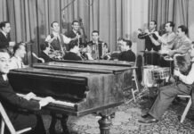 Una exposición virtual invita en Madrid a conocer la radio en España entre 1940 y 1980