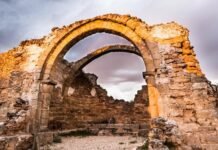 El Gobierno regional reabrirá mañana los parques y yacimientos arqueológicos de Castilla-La Mancha que seguirán siendo gratuitos hasta el 31 de mayo