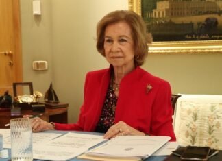 Su Majestad la Reina Doña Sofía presidió la Junta de Patronos de la Escuela Superior de Música Reina Sofía