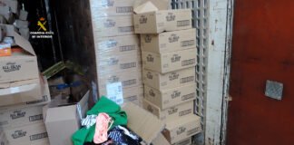 La Guardia Civil detiene a dos organizaciones dedicadas al robo de camiones y naves industriales