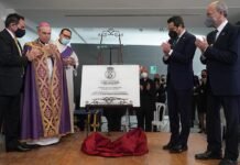 Moreno anuncia ayudas por valor de 3 millones de euros para la reactivación de los actos culturales promovidos por los Consejos de Hermandades en Andalucía