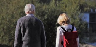 Madrid reanuda las actividades de dinamización en residencias y centros de día de mayores