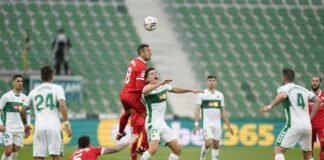 El Elche prolonga una de las semanas más dolorosas del Sevilla en las últimas temporadas