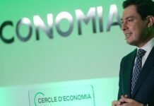 Moreno considera que el modelo andaluz es aplicable en Cataluña y puede dar un nuevo y mejor rumbo a España
