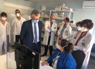 La Arrixaca pone en marcha un nuevo espacio de atención farmacéutica para enfermos oncológicos de Murcia