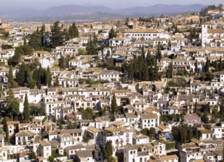 Unas 700 viviendas públicas de Andalucía mejorarán su accesibilidad con una inversión de 2.500.000 euros