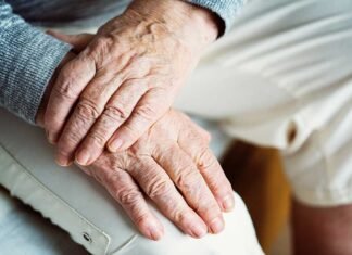 Andalucía alcanzó en marzo la cifra récord de 230.497 beneficiarios de la dependencia