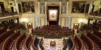 ¿Hasta cuándo soportaremos esta hipócrita democracia?