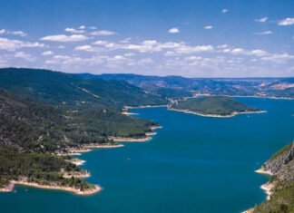 García-Page ve incompatible defender el trasvase Tajo-Segura y gestionar fondos europeos con criterios de sostenibilidad