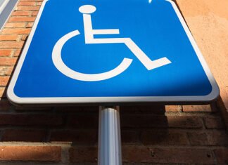 Las personas con distinta discapacidad residentes en Murcia podrán acogerse por primera vez a deducciones adicionales de 100 euros en la Renta