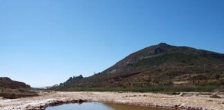 El gobierno valenciano declara Paraje Natural Municipal los enclaves Clots de la Sal y Serra de la Mola en Novelda