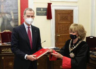 El Rey de España visita al Consejo de Estado con motivo de la presentación de la Memoria del año 2020