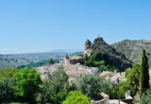 Andalucía entrega ayudas directas por importe de 72.800.000 euros a hoteles, apartamentos y complejos rurales
