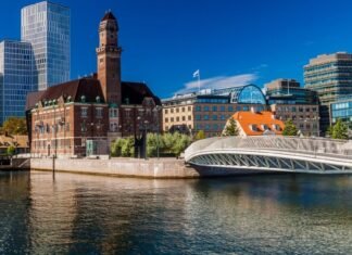 Los europeos apoyan dar más papel a la UE en gestión de crisis, según un sondeo