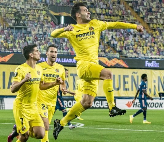 El Submarino Amarillo quiere brindar a España desde Villarreal la Europa League que hoy disputará al Manchester United en Polonia