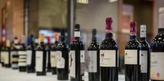 La Región de Murcia despliega toda su oferta de enoturismo en Fitur con la campaña ‘Reino de la Monastrell’