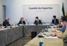 Moreno anuncia una transición a la normalidad en tres fases tras el fin del estado de alarma en Andalucía