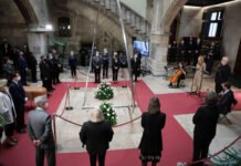 La Generalitat Valenciana rinde homenaje al poeta Francisco Brines, único Premio Cervantes de las letras valencianas