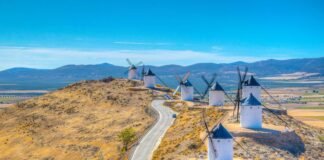 El Gobierno de Castilla-La Mancha anima a la ciudadanía a comprar artesanía de la región y a “ponerla de moda”