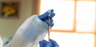 El Hospital Príncipe de Asturias concluye que la vacuna de la gripe previene el infarto