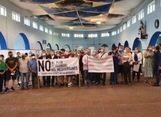 El Gobierno de Murcia muestra su apoyo al sector pesquero en el día del paro de protesta por los ataques de Europa a la pesca de arrastre