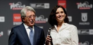 Díaz Ayuso recibe el reconocimiento de los Premios Platino por apoyar cine y cultura iberoamericana