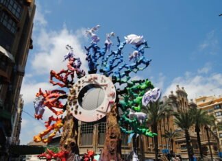 Los ninots del reciclaje toman las calles y plazas de Alicante desde el 17 al 27 de junio