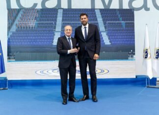 El Real Madrid homenajea a Felipe Reyes en la despedida de su carrera