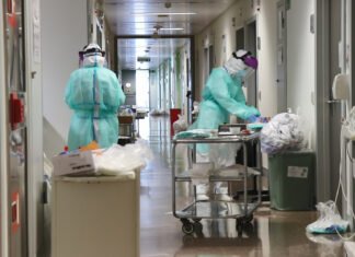 Los contagios en Alicante, Valencia y Castellón se multiplican por diez en una semana sumando otras 2.855 nuevas infecciones