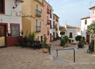 Igualdad financia este verano programas para garantizar el ocio y la alimentación de niños y niñas en 96 municipios valencianos