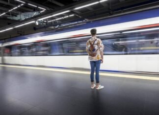 Madrid aprueba más de 63 millones de euros para la limpieza de los trenes de Metro