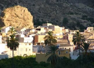 El gobierno de Murcia inyecta 1.200.000 euros a los ocho municipios con menos población para ayudar en su gestión diaria