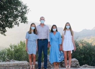 Los Reyes de España y Sus Altezas Reales la Princesa de Asturias y la Infanta Sofía continúan disfrutando de sus vacaciones en las Islas Baleares