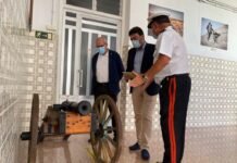 La exposición «Quintos y Reclutamiento en la provincia de Alicante 1778-2001» muestra la vida durante la mili española