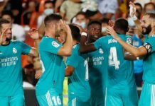 El Real Madrid sale líder de la Liga tras vencer al Valencia 1-2 en Mestalla