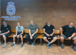 La Policía Nacional detiene in fraganti a un grupo criminal dedicado a robar presuntamente en fábricas de aluminio