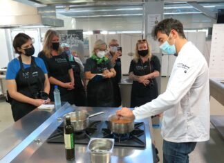 Periodistas especializados de 10 países de Europa visitan la Región de Murcia para conocer y promocionar su gastronomía
