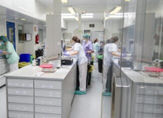 La nueva Ley de Farmacia de la Comunidad de Madrid mejorará la cercanía con el paciente