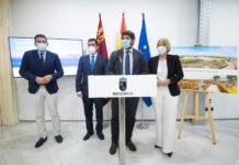 López Miras anuncia «la mayor renaturalización del Mar Menor» con la expropiación de 3,1 millones de metros cuadrados de El Carmolí