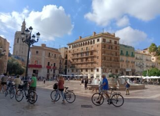 El gobierno valenciano asegura que pondrá en marcha ayudas a los autónomos sin empleados por valor de 52.000.000 de euros