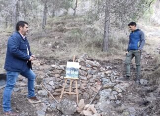 Comienzan los trabajos de recuperación de los antiguos hornos de yeso de la sierra de Miravete en Murcia