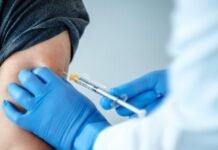 Sanidad instalará puntos móviles de vacunación contra el coronavirus en centros comerciales de Alicante y Elche