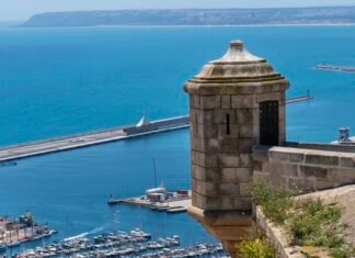 El Ayuntamiento de Alicante, Confecomerç y Facpyme organizan la campaña «El Mejor Black, el de Aquí»
