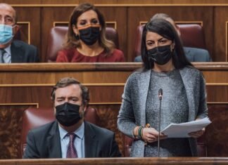 Macarena Olona advierte a la ministra Díaz: «Están a punto de perder las calles»