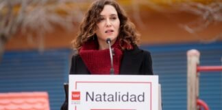 Díaz Ayuso insta a Sánchez a colaborar en la Estrategia de Natalidad de la Comunidad de Madrid