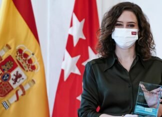 Díaz Ayuso recibe el Premio de Honor de la Asociación Española de Mujeres Empresarias de Madrid