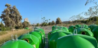 Hogueras 2023 marca el hito del reciclaje del vidrio con 50.000 kilos aportados por las barracas de Alicante