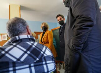 707 familias vulnerables de Cartagena reciben ayudas para garantizar la permanencia en sus hogares
