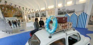 Alicante expone hasta el 24 de febrero la historia del turismo en la ciudad