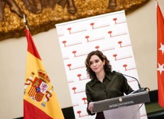 Díaz Ayuso advierte de que un gobierno no puede alterar “a su antojo” la financiación autonómica: “Constituiría una maniobra en fraude de ley”